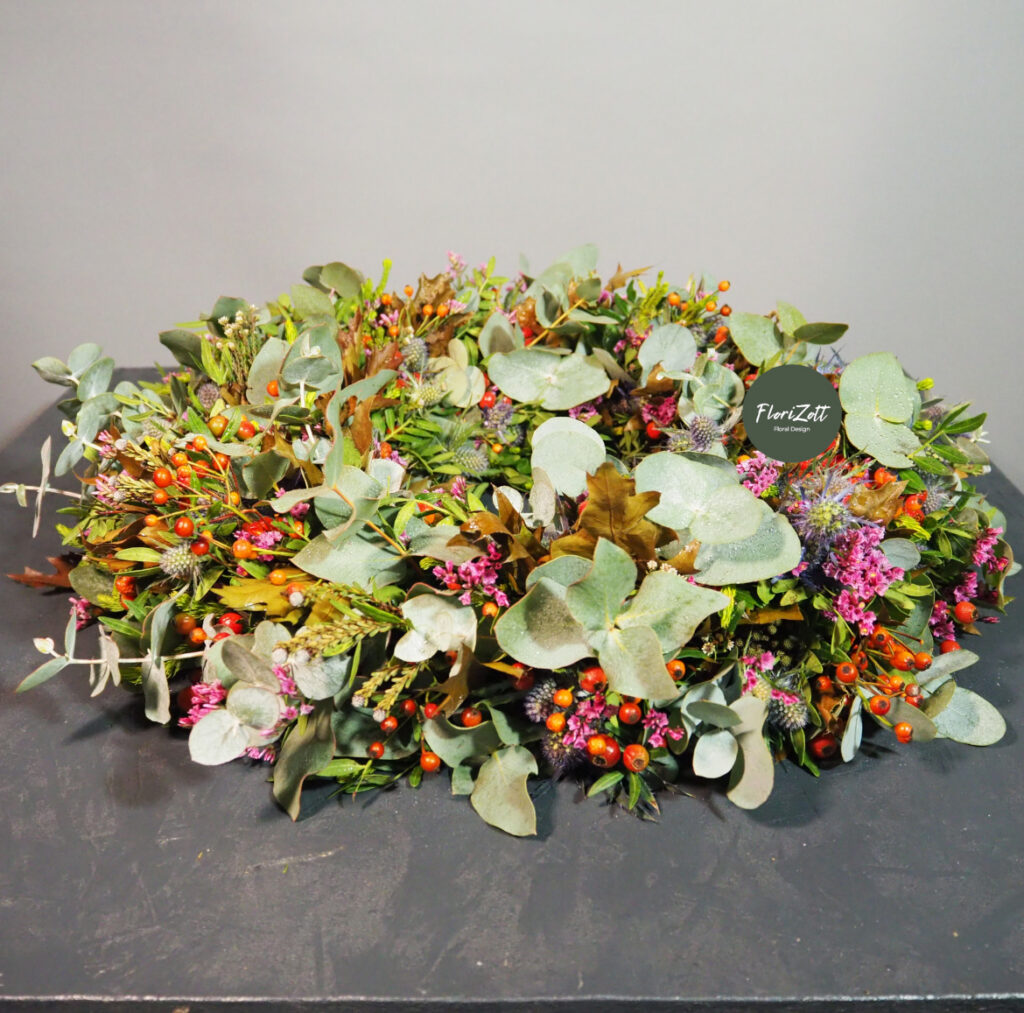 Glanzlaub Kranz - Main 2 Glanzlaub Kranz – Hand gebundener Herbstkranz / Winterkranz aus Naturmaterialien